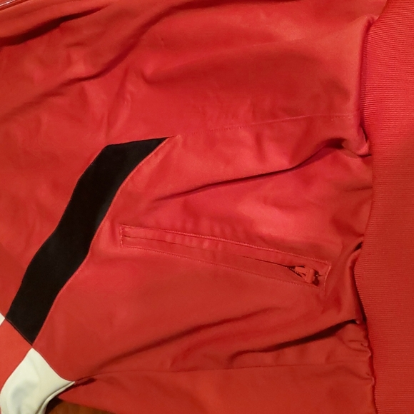 Adidas - Picture 4 of 7